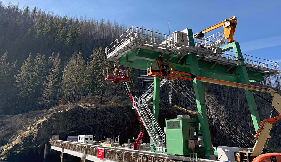 Big Cliff Dam Crane